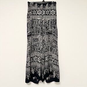 Black and White Patterned Harem Pants Made in Thailand One Size